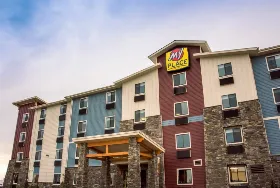 Photograph of My Place Hotel, Meridian