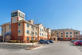 Photograph of Extended Stay America Suites Chicago - Woodfield Mall, Schaumburg