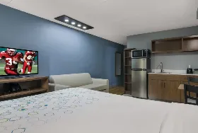 Photograph of HomeTowne Studios, North Aurora