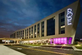 Photograph of The Rose Hotel Chicago O’Hare, Tapestry Collection by Hilton, Rosemont