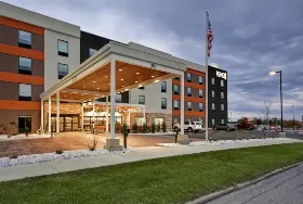 Photograph of Home2 Suites, Carbondale
