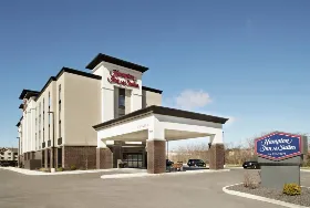 Photograph of Hampton Inn, Alton