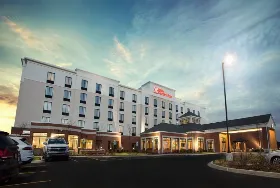 Photograph of Hilton Garden Inn, Bolingbrook