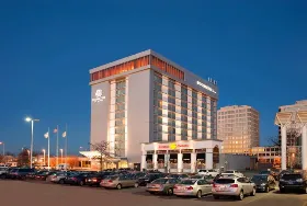 Photograph of DoubleTree, Skokie