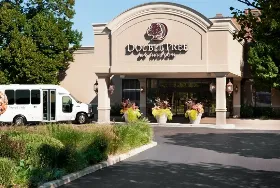 Photograph of DoubleTree by Hilton, Alsip