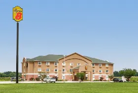 Photograph of Super 8, Grayville