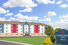 Photograph of Candlewood Suites, O'Fallon