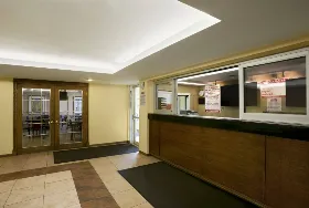 Photograph of Travelodge, Lansing
