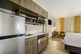 Photograph of MainStay Suites, Joliet