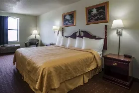 Photograph of Quality Inn, Harrisburg