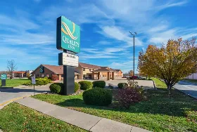 Photograph of Quality Inn, Carbondale