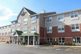 Photograph of Country Inn & Suites, Crystal Lake