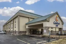 Photograph of Comfort Inn, Collinsville