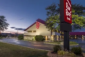 Photograph of Red Roof Inn, Arlington Heights