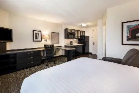 Photograph of Sonesta Simply Suites, Liberty Ville