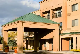 Photograph of Sonesta Select, West Dundee