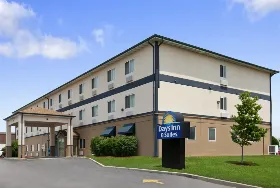 Photograph of Days Inn, Romeoville