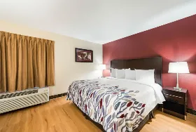 Photograph of Red Roof Inn & Suites, Monee