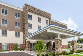 Photograph of Holiday Inn Express, Ottawa