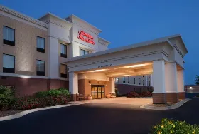 Photograph of Hampton Inn, Saint Charles