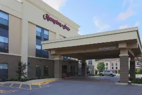Photograph of Hampton Inn, Fairview Heights