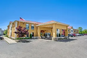 Photograph of Days Inn, Lake Bluff