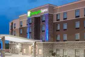 Photograph of Holiday Inn Express, Moline