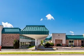 Photograph of Red Roof Inn & Suites, Dekalb