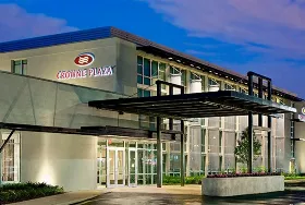 Photograph of Crowne Plaza, Glen Ellyn