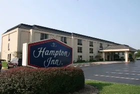 Photograph of Hampton Inn, Elgin