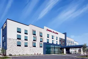 Photograph of Hampton Inn, Franklin