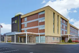 Photograph of Home2 Suites, Lafayette