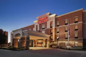 Photograph of Hampton Inn, Granger