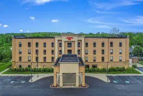 Photograph of Hampton Inn, Greenfield