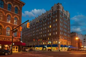 Photograph of Hampton Inn, Indianapolis