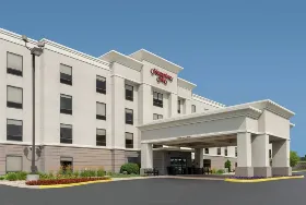 Photograph of Hampton Inn, Warsaw