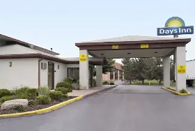 Photograph of Days Inn, Plainfield