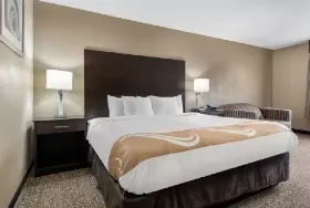 Photograph of Quality Inn & Suites Lebanon I-65, Lebanon
