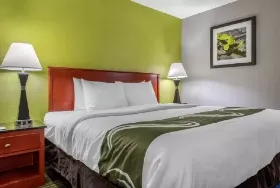 Photograph of Quality Inn, Bedford