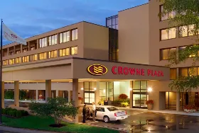 Photograph of Crowne Plaza, Indianapolis