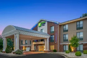 Photograph of Holiday Inn Express, Tell City