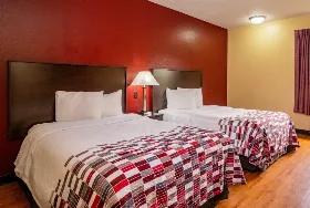 Photograph of Red Roof Inn & Suites, Indianapolis