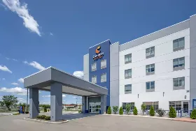 Photograph of Comfort Suites, Richmond