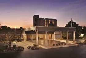 Photograph of Radisson Hotel, Clarksville