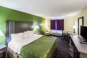 Photograph of Quality Inn, Decatur