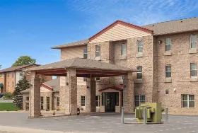 Photograph of Ramada by Wyndham, Sellersburg