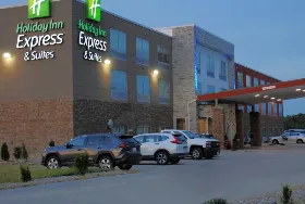 Photograph of Holiday Inn Express, Columbia City