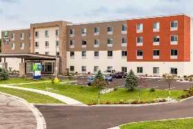 Photograph of Holiday Inn Express, Elkhart