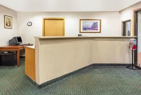 Photograph of Knights Inn, Crawfordsville