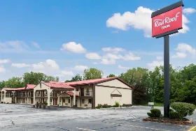 Photograph of Red Roof Inn, Marion